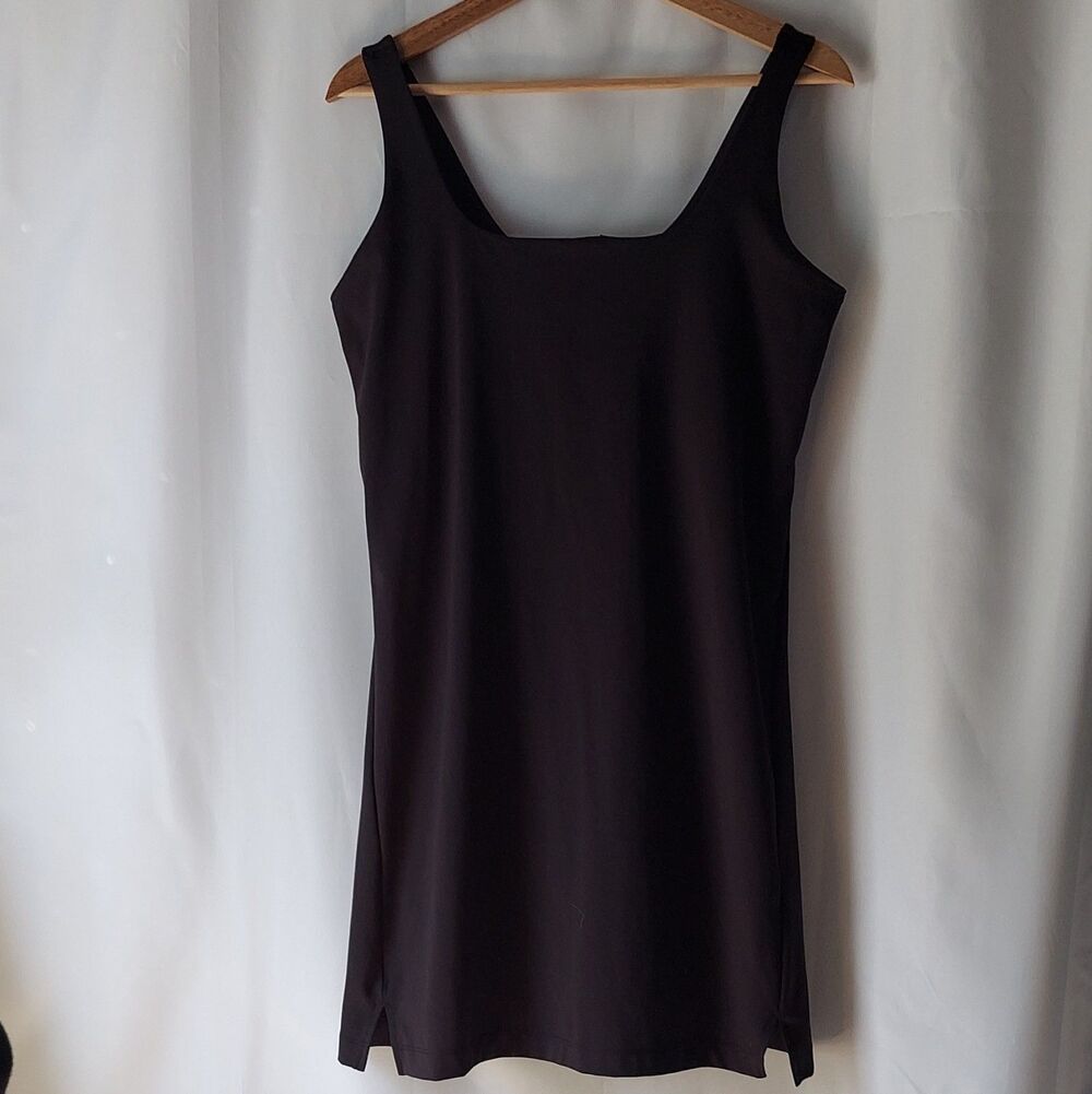 Old Navy Active Powersoft Black Tank Dress Built-In Bra Shorts Wide Strap L